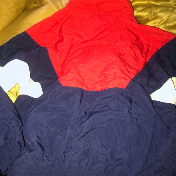 Wind breaker jacket - Picture 2 of 2